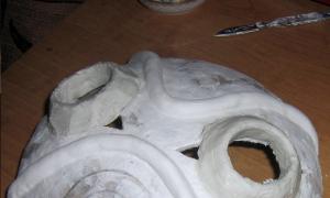 DIY papier-mache skulptūras Papier-mache figūriņas